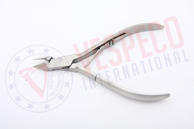 Nail & Cuticle Nippers